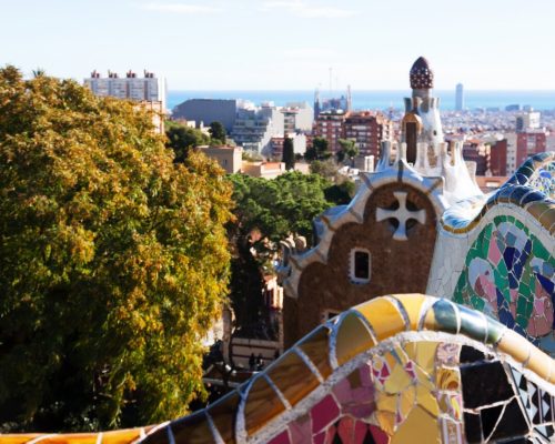 fragment-park-guell-barcelona_1398-3481